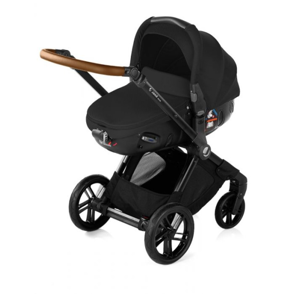 jane matrix light 2. De enige autostoel + autobedje + reiswieg in 1 . Te combineren met isofix of vast te zetten met de autogordel(s) op jane kinderwagen zwart