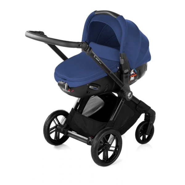 jane matrix light 2. De enige autostoel + autobedje + reiswieg in 1 . Te combineren met isofix of vast te zetten met de autogordel(s) op jane kinderwagen blauw